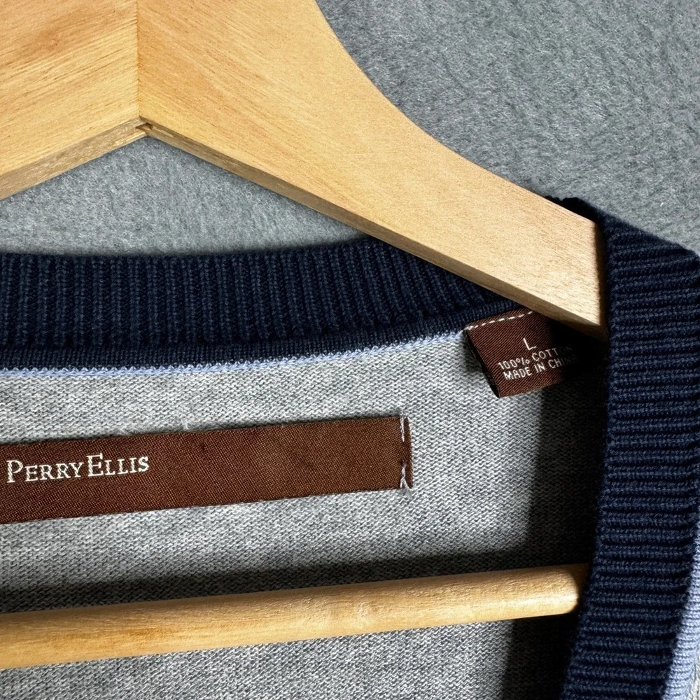 Perry Ellis Mens Gray‎ Varsity Tennis V-Neck Button Front Cardigan Sweater L